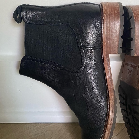 Johnston & Murphy Women's Black Leather Chelsea Pull On Quality Ankle Bo… - Picture 5 of 10